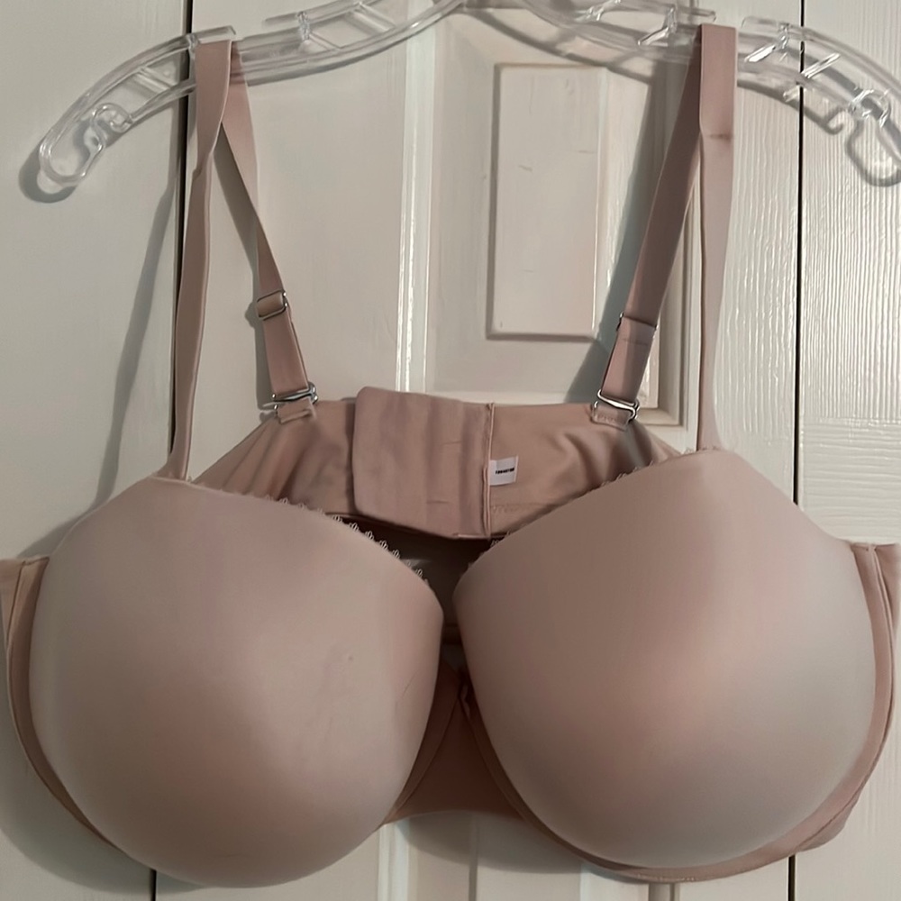Torrid 44 DDD Super Soft Tshirt Bra